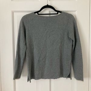 Gap boatneck sweater in grey. Size Small